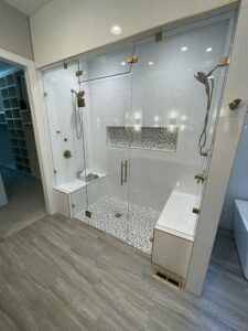 shower door by Hutton Glass Products