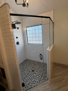 shower door by Hutton Glass